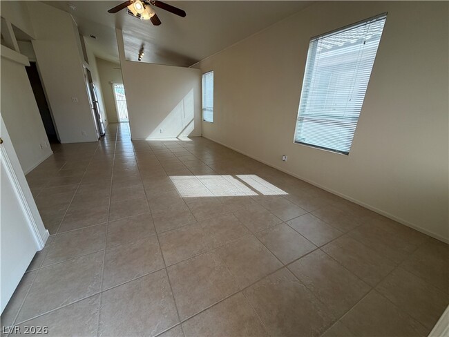 Photo - 3932 Copper Glen St