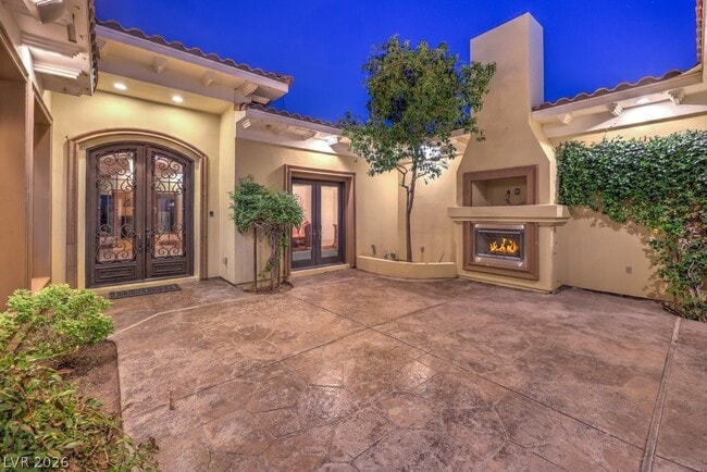 Photo - 2780 El Camino Rd