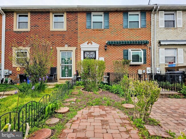 Photo - 1519 Roosevelt Dr