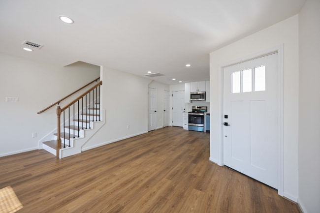 Photo - 9913 Porto Rico Rd