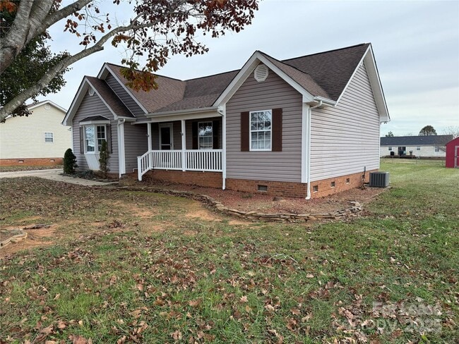 Photo - 117 Hayworth Ln