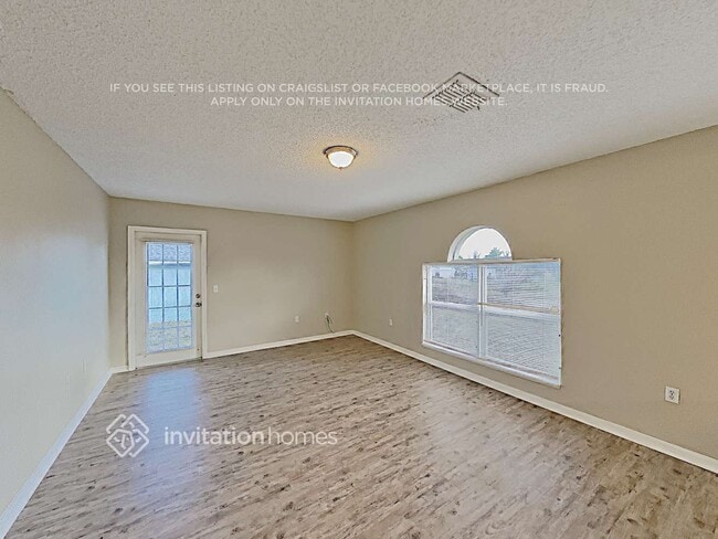 Photo - 1569 Elkcam Blvd