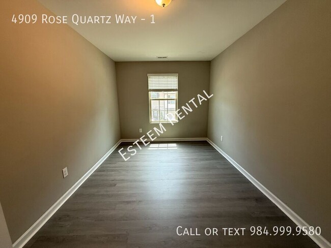 Photo - 4909 Rose Quartz Way