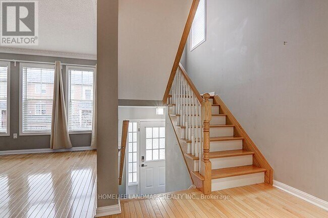 Photo - 5980 Whitehorn Ave