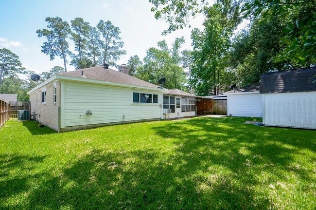 Photo - 28911 Enchanted Dr