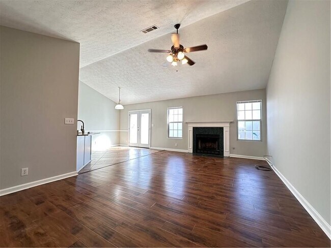 Photo - 2985 Sentinel Pkwy