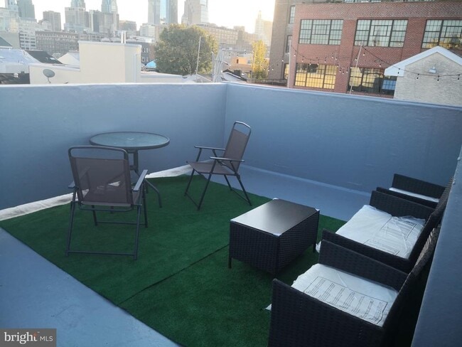 Photo - 1008 Green St