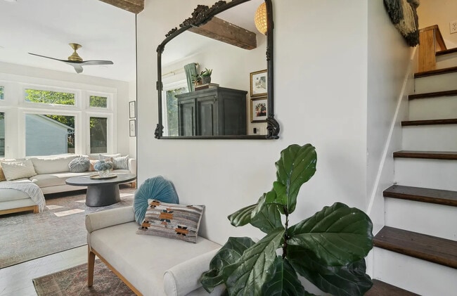 Photo - 114 Harrison St