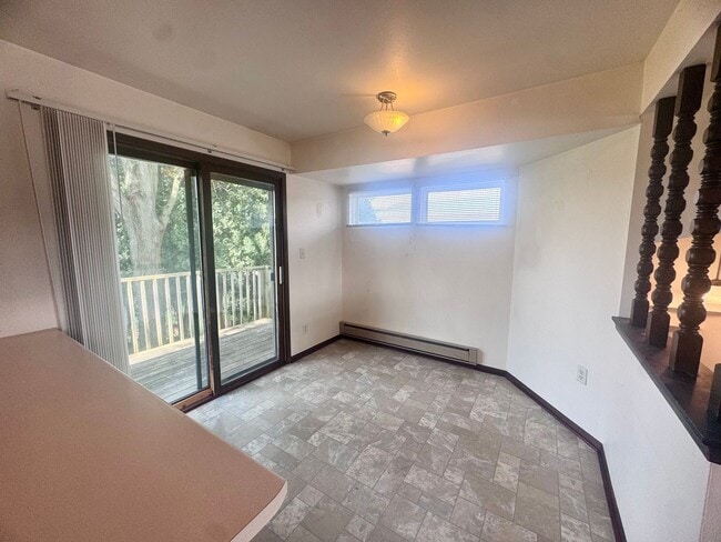 Photo - 156-156 Kroncke Dr Unit 156