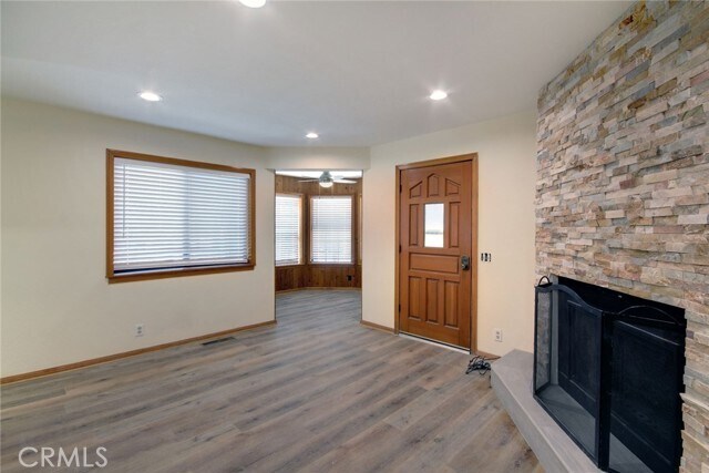 Photo - 430 E Country Club Blvd