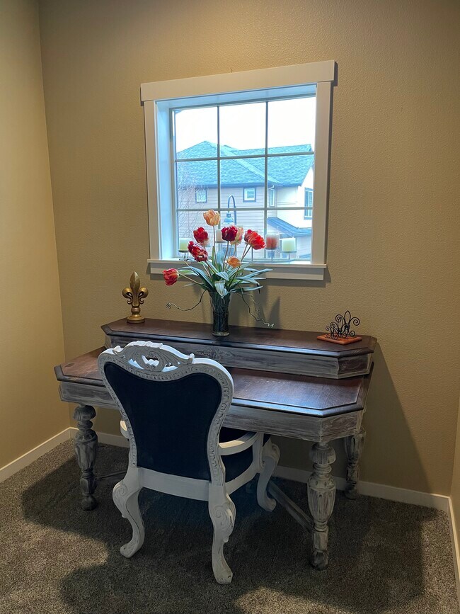 11564 SE Aquila St Townhome Townhome Rental in Happy Valley OR