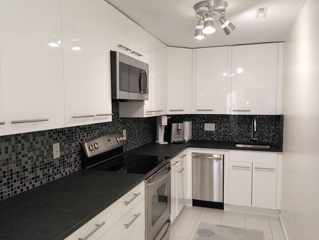 Photo - 38 Holman St Unit 1