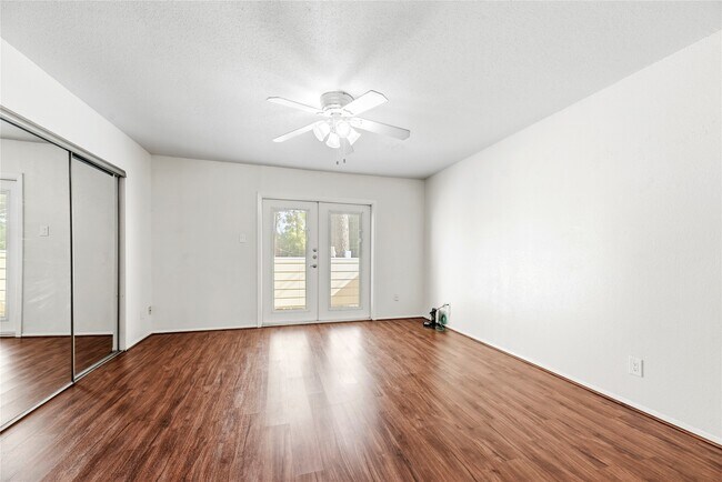 Photo - 14515 Wunderlich Dr Unit 211