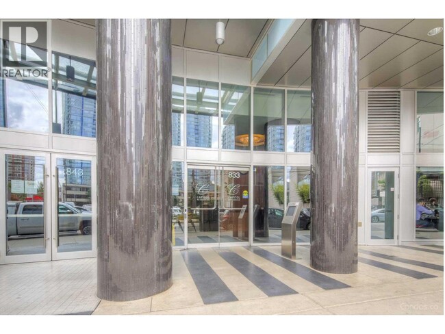 833 Seymour St Unit 13Floor
