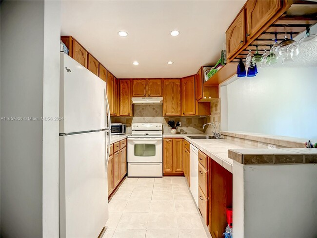 Photo - 4344 NW 9th Ave Condo Unit 11-3A