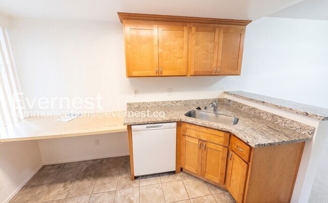 Photo - 150 Saratoga Ave