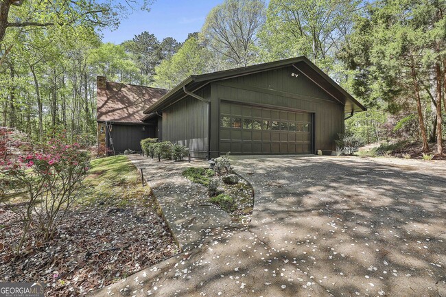 Photo - 115 Rolling Green