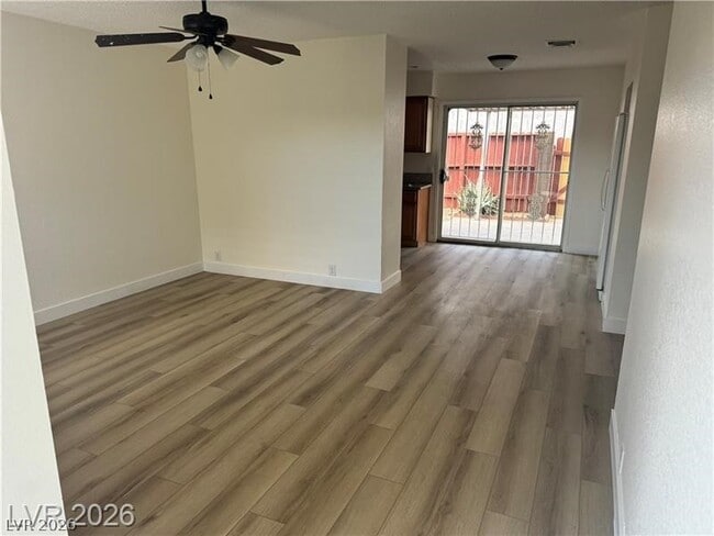 Photo - 119 E Van Wagenen St