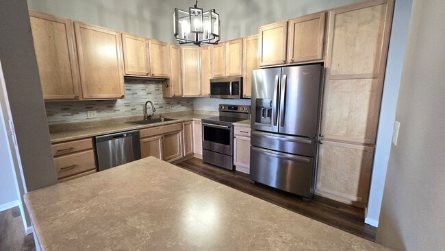 Photo - 3 Bedroom, 2 Bathroom, Home With A 2 Car Garage For Rent In Indian Hills