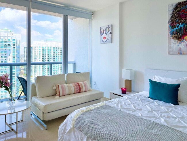 Photo - 485 Brickell Ave Unit ID1240561P