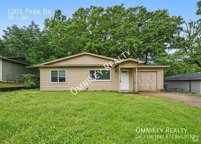 Building Photo - 1201 Park Dr Rental