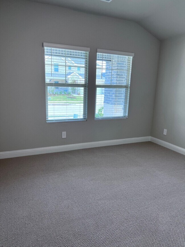 Building Photo - 601 Huntley Dr Rental
