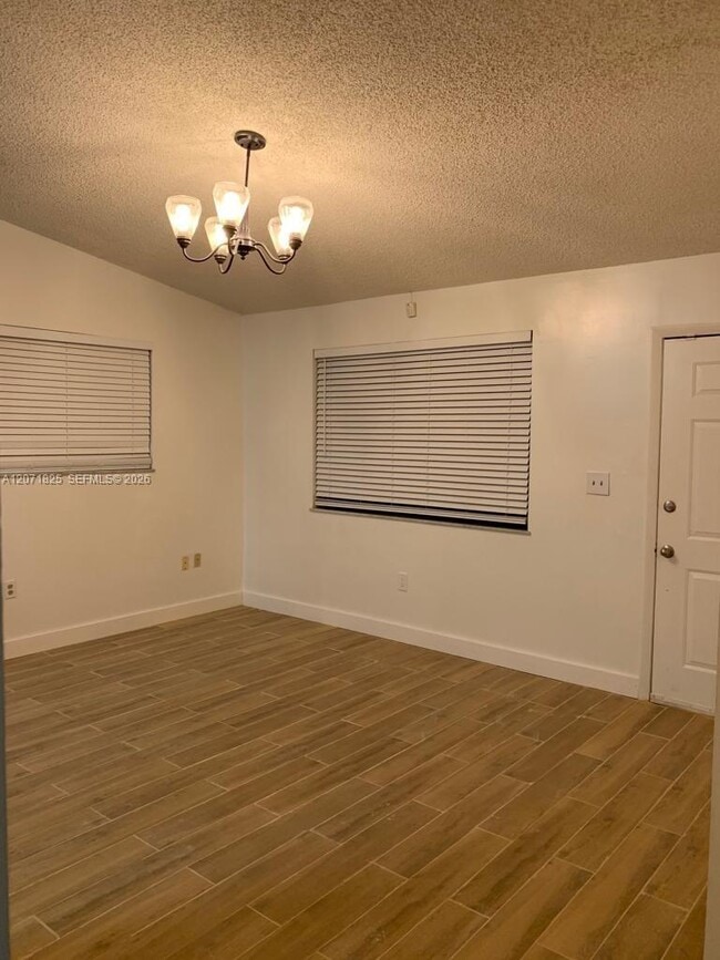 Photo - 1008 SW 8th St Unit 1008