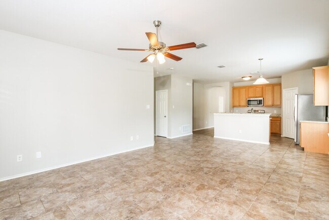 Photo - 10048 Iron Ridge Dr