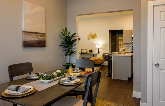 Photo - 14 River Rd Unit Suite 1