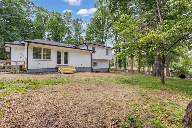 Photo - 6290 Cascade Palmetto Hwy