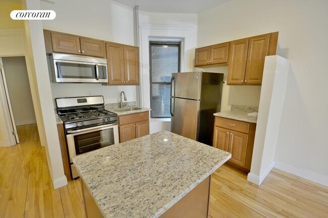 Photo - 524 W 123rd St Apartamento