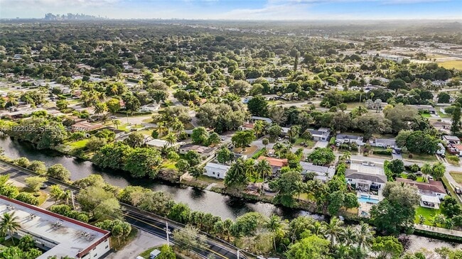 Photo - 201 S Biscayne River Dr Unit AB