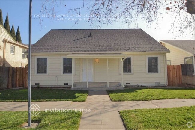 Building Photo - 135 N 5th St Rental