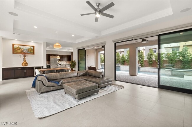 Photo - 74 Pristine Glen St