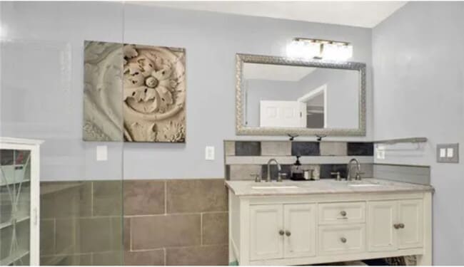 Photo - 4967 Warmstone Way