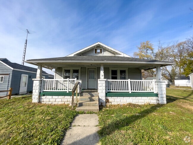 Building Photo - Large Front Porch Rental