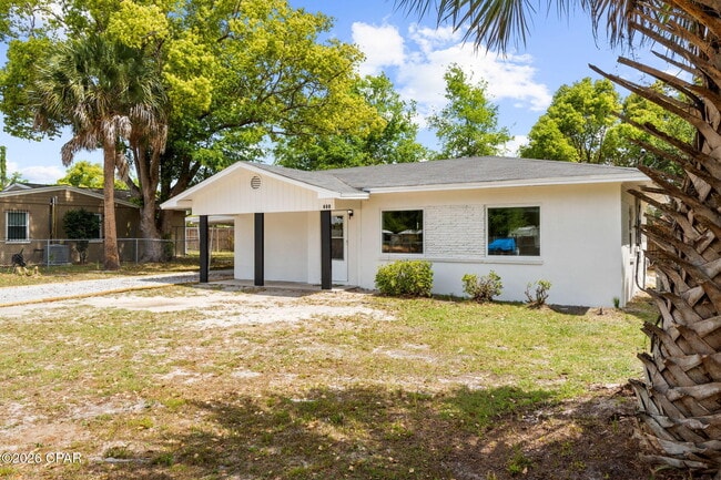 Photo - 708 Cactus Ave