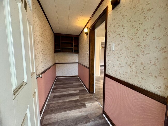 Photo - 3 Bedroom 1 Bathroom in Lebanon!