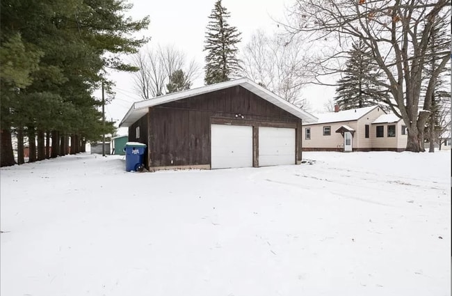 Photo - 801 Lake View Dr