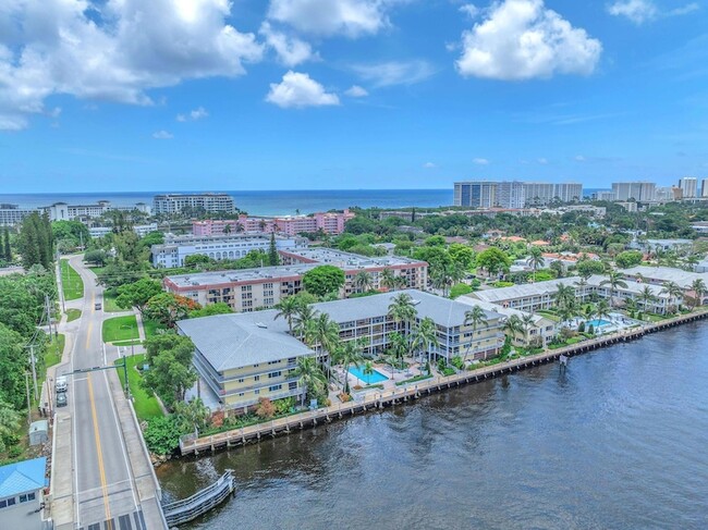 Photo - 1015 Spanish River Rd