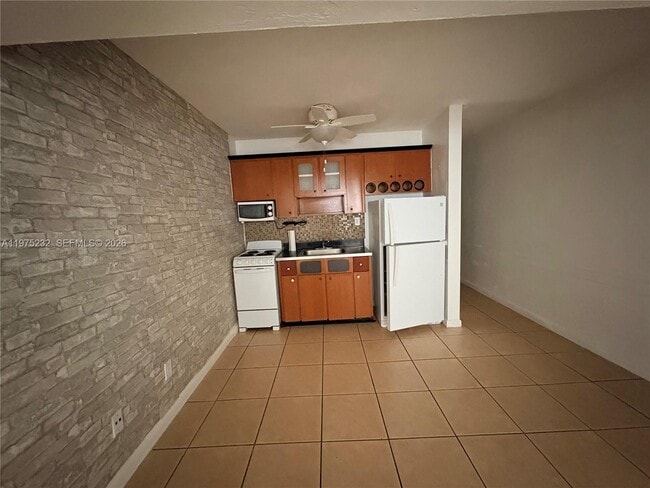 Photo - 318 Majorca Ave Unit 208