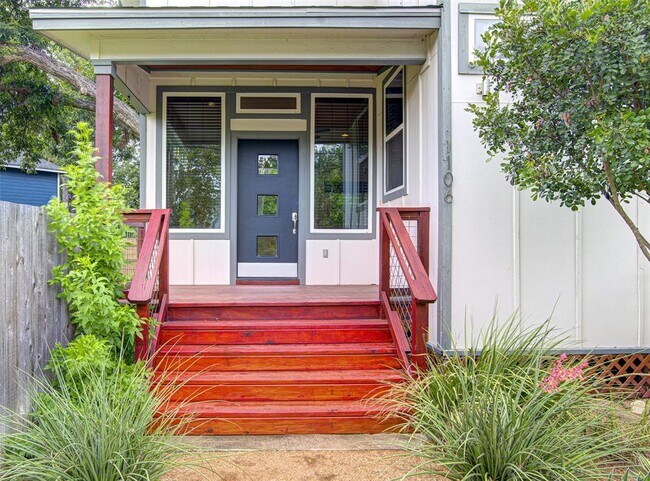 Photo - 1106 Berger St