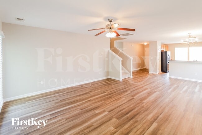 Photo - 8281 Little Sydneys Way