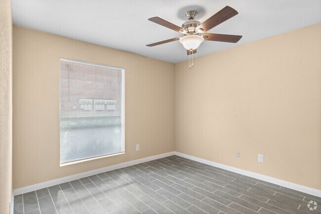 Bedroom - 505SF