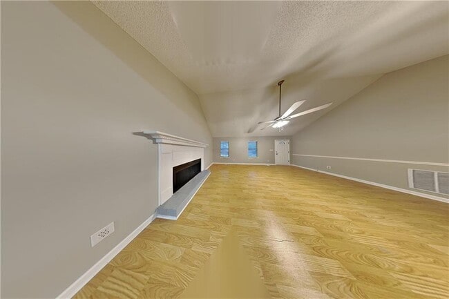 Photo - 235 Peach Crossing Dr