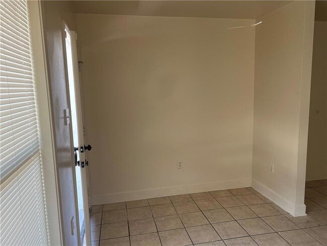Photo - 3525 Jackson Blvd