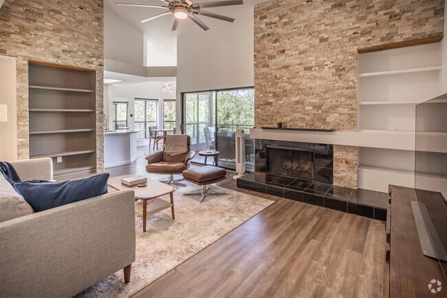 Building Photo - 4711 Spicewood Springs Rd Unit 265 Rental