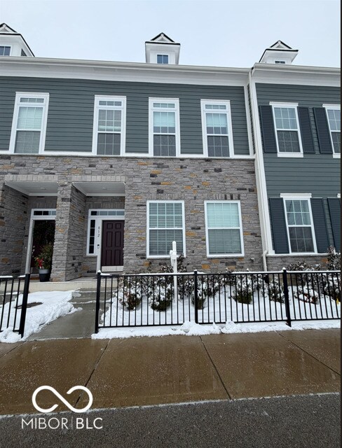 Photo - 812 Kinzer Ave