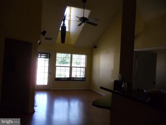 Photo - 2701 Bellforest Ct Unit 402