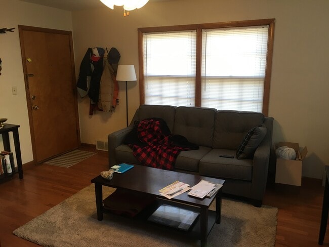 Photo - 1322 Harding Ave Unit 3